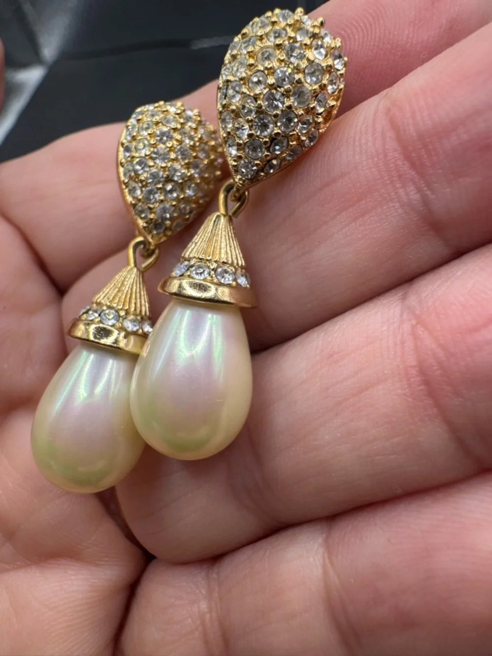 Dior Vintage Gold Crystal Pavé Earrings with White Pearl Drops clip on earrings - Picture 8 of 11